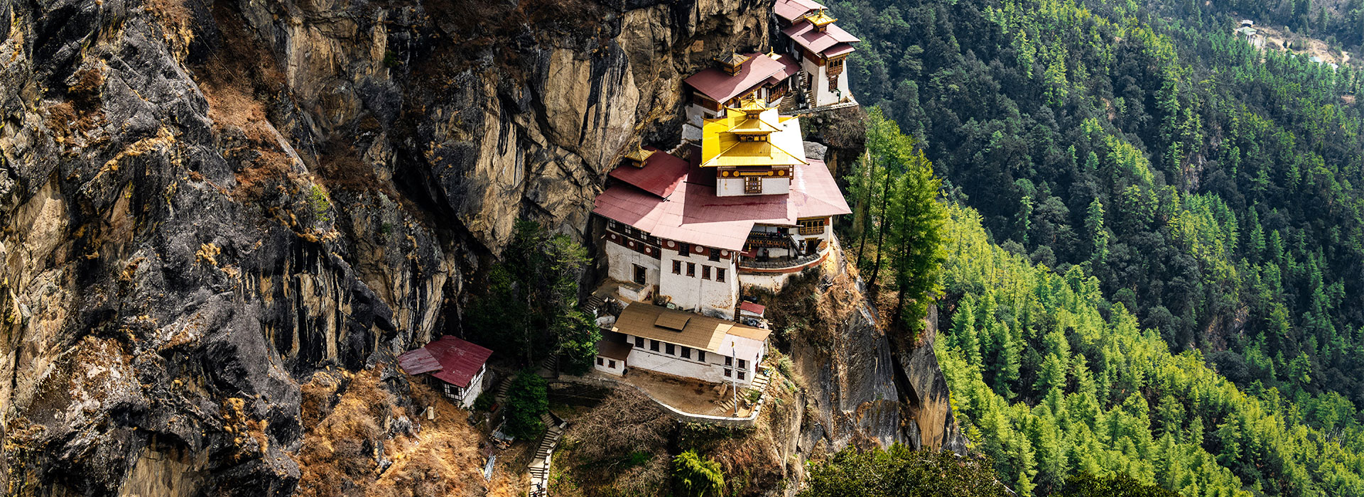 Colors of Bhutan Delight Tour